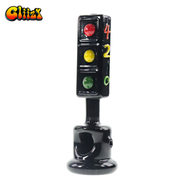 5 IN GLIIZY TRAFFIC LIGHT 420 BLACK GLASS HAND PIPE